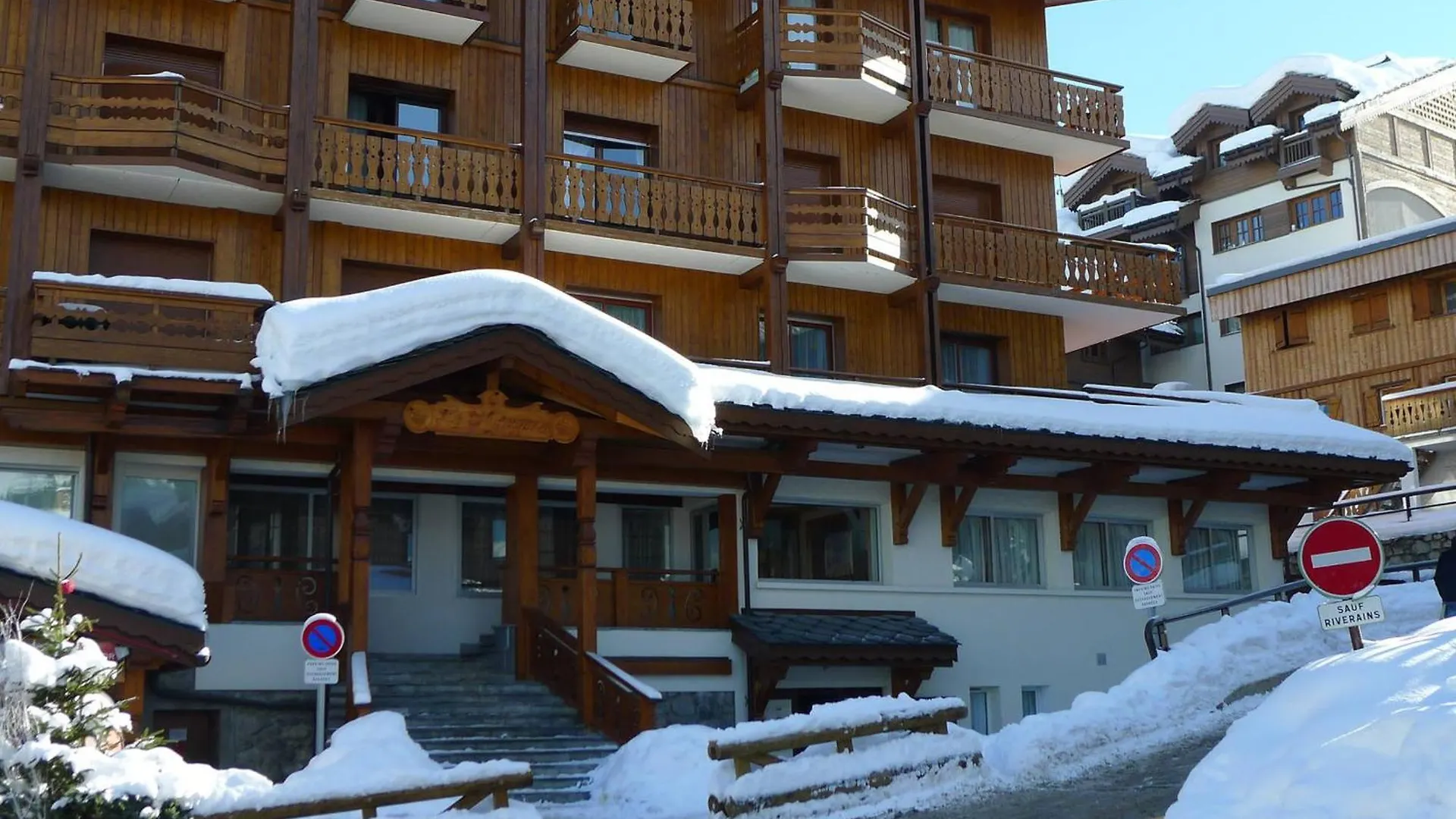 Apartament Studio Fonctionnel 3 Pers Avec Balcon Sud-Ouest A Courchevel 1650 - Fr-1-563-62